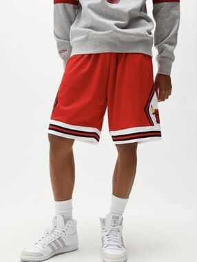 Mitchell & Ness NBA Basketball Road Swingman Shorts Chicago Bulls Medium NEW